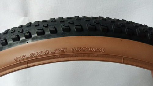 Imagen 4 de 10 de 2 Llantas Maxxis 27.5*2.25 Rekon Race Talón Convencional/exo