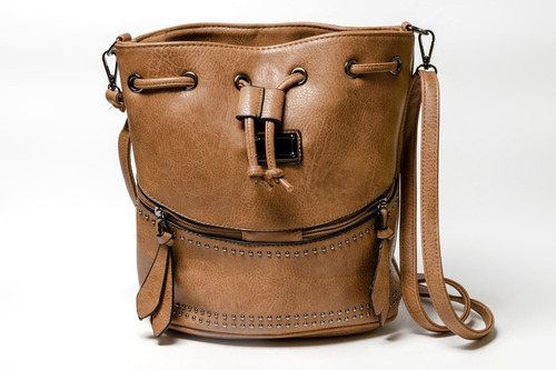 Mochila Dama Bolso Cartera Morral Accesorio Mujer Con Tachas