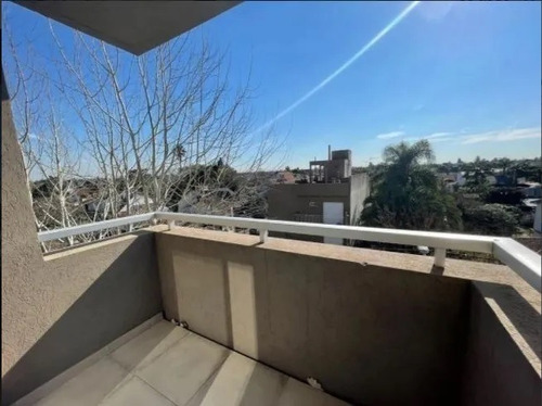 Imagen 12 de 19 de Departamento En Venta, Castelar, Con Cochera, Seguridad 24hs