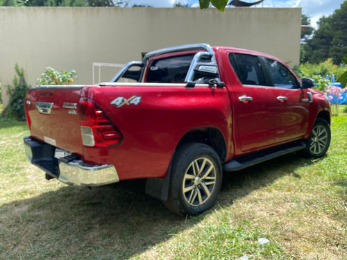 Toyota Hilux 4x4 D/c Srx 2.8 Tdi 6 A/t