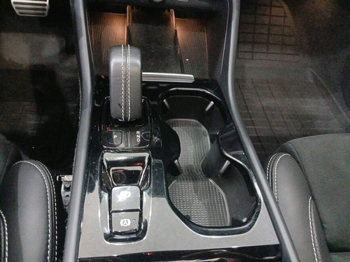 Volvo XC40 1.5 T5 RECHARGE R-DESIGN GEARTRONIC
