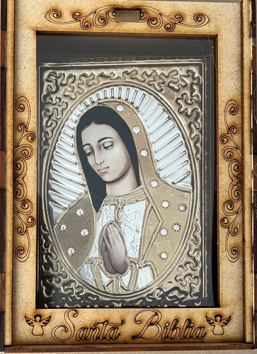 Biblia Latinoamérica Con Caja De Mdf Y Repujado Virgen 2