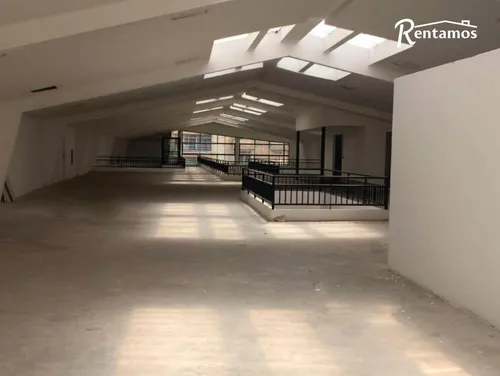 Bodega En Arriendo En Centro. Cod A11432