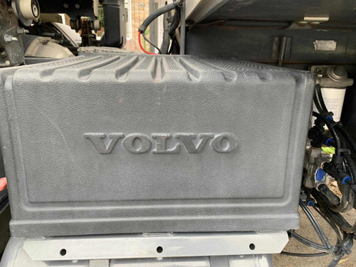 Volvo Vm270r