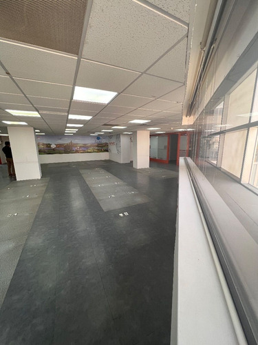 Renta Oficina 300m2 - Acondicionada - Lomas De Chapultepec, Miguel Hidalgo