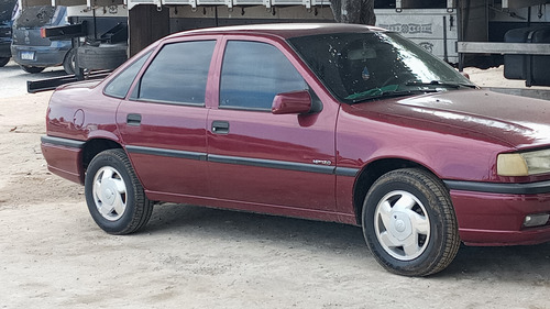 Carro Bem Conservado, Todo Revisado Ar Condicionado Funciona