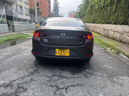 Mazda 3 2.0 Touring