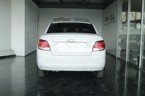 Imagen 6 de 13 de Chevrolet Aveo 2022 1.5 Ls At