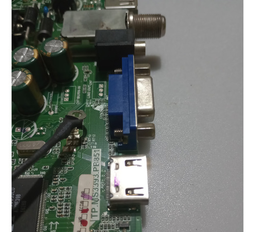 Tarjeta Main Hisense Modelo 32h3b2 (tp.ms3393.pb851) (Usado)