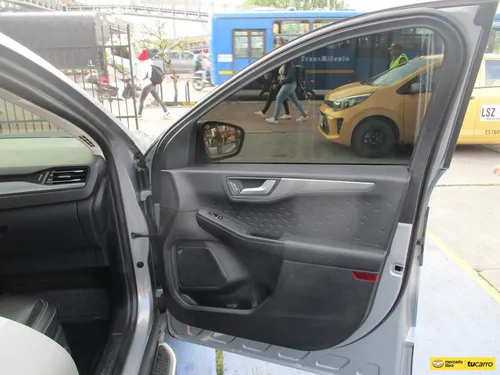 Ford Escape Titanium Awd 4x4 2000cc At Aa