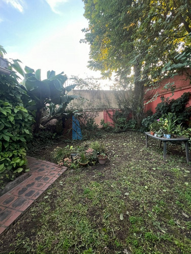 Estupenda Casa En Barrio Cerrado