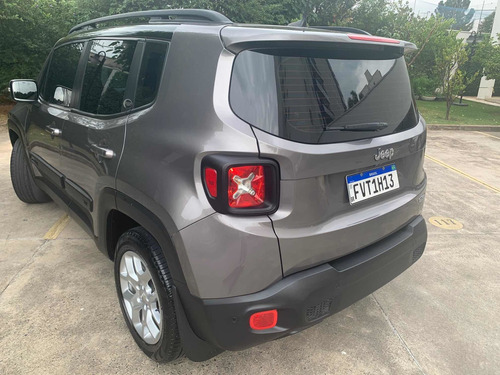 Imagem 6 de 10 de Jeep Renegade 2017 1.8 Longitude Flex Aut. 5p