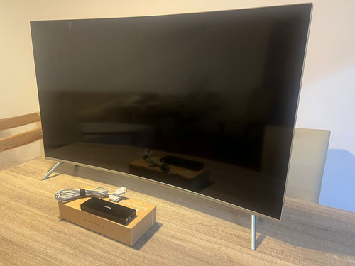 Smart Tv Samsung Tela Curva 4k 55 - Defeito Na Tela