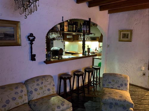 Se Vende Casa En Barra De Carrasco