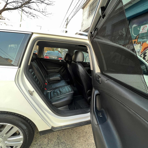 Imagen 13 de 20 de Volkswagen Passat Variant 2.0 Tsi Elegance Wood Tiptronic