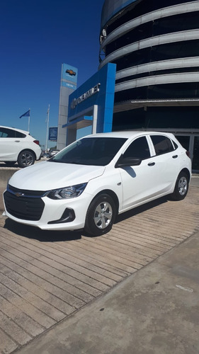 Imagen 1 de 8 de Nuevo Chevrolet Onix 1.2 Ls 5p Hatchback 2021 Car One Aa