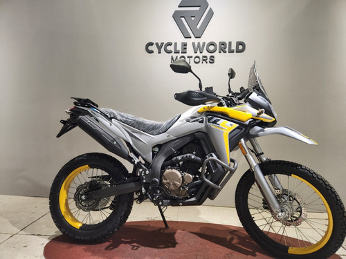 Voge 300 Rally Cycle World Motors Al 8/12