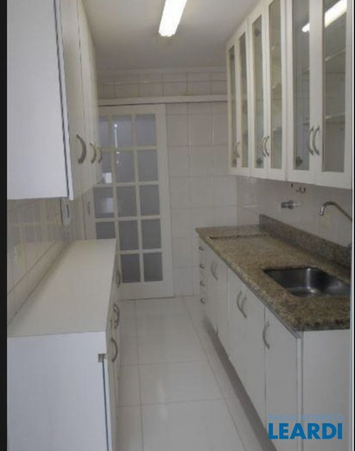 Imagem 5 de 8 de Apartamento - Itaim Bibi - Sp - 637734