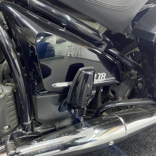 Bmw R 18 B First Edition