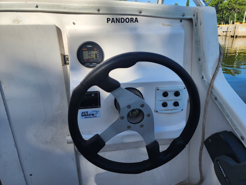 Imagen 6 de 14 de Virgin Marine 620 Tracker Cabinado Yamaha 90 Hp