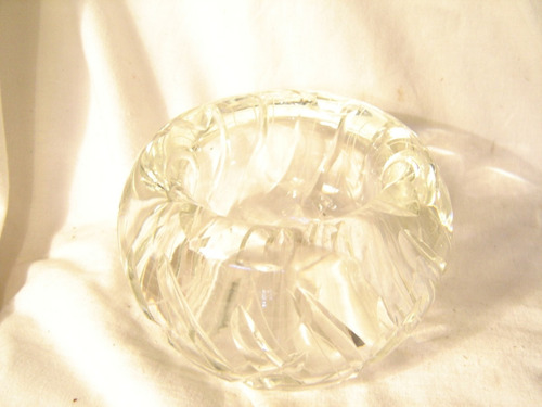 Cenicero De Cristal Tallado Transparente