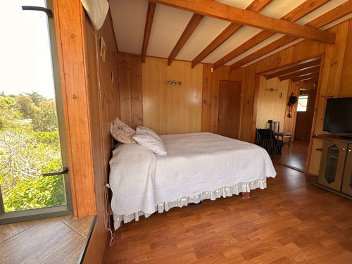 Casa En Primera Linea Con Increíble Vista Al Mar 10.000mts2