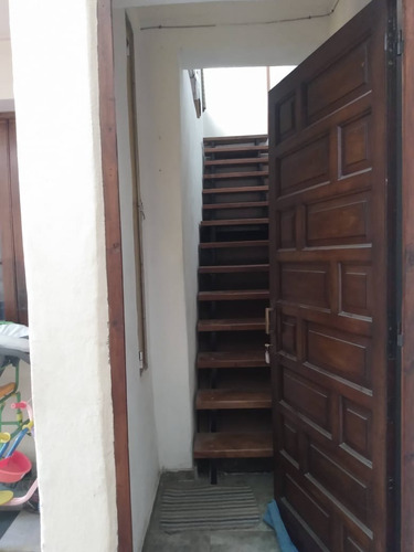 Imagen 7 de 19 de Casa + Galpon + 2 Locales Comerciales En Venta - Barrio San Martin