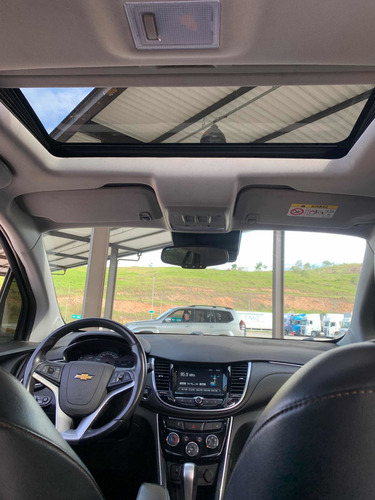 Imagem 11 de 14 de Chevrolet Tracker 2018 1.4 Premier Turbo Aut. 5p