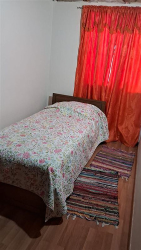 Casa En Venta De 3 Dorm. En Peñalolén