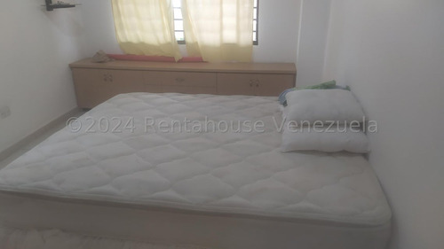 Apartamento Puerto Encantado (higuerote) 25-236 G.s
