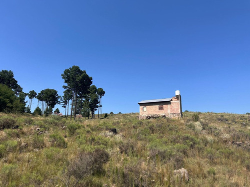 Cabaña Con 1 Hectárea Y Media En Yacanto!!