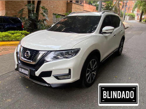 Nissan X-Trail 2.5 Exclusive