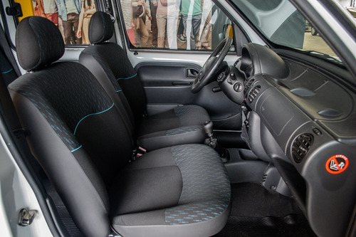 Imagen 11 de 15 de Renault Kangoo 2016 1.6 Furgon Ph3 Confort 5as Lc Aa513