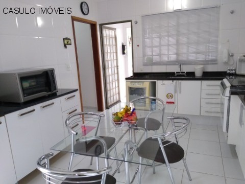 Casa - Venda - Jardim Danúbio - Cod. 2588 - V2588