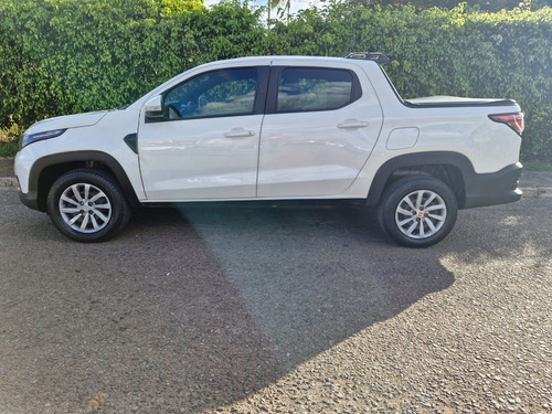 Fiat Strada 1.3 Freedom Cab. Dupla Flex 4p