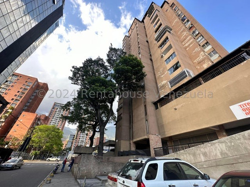 Apartamento En  Venta En  Boleita Norte  #24-21281