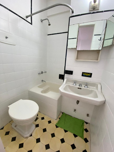 Oportunidad - Apto Credito - Monoambiente C/balcon - Zona Botanico/parque Las Heras