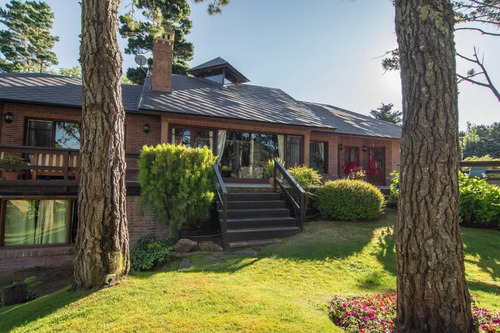 Imagen 6 de 29 de Casa En Venta Sobre Golf- 5 Ambientes - Zona Alamos - Pinamar