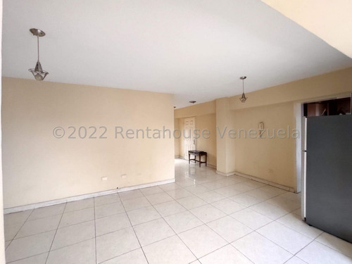 Imagen 13 de 20 de Apartamento En Venta San Isidro Economico 04122618817 Estef 23-15285