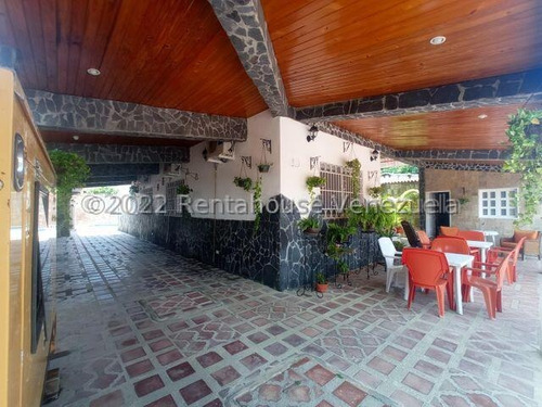 Posada En Venta Ocumare De La Costa 25-15925 Jja
