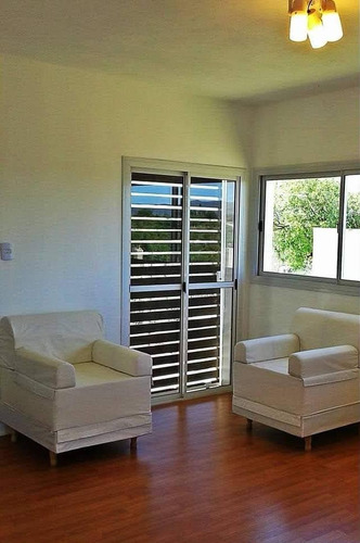 Imagen 10 de 17 de Alquiler Temporal - Casa Con Piscina - Para 8 Persona A 7km Del Centro Villa Carlos Paz