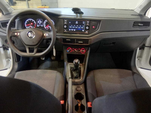 Imagem 6 de 9 de Volkswagen Virtus 1.6 Msi Flex 16v 5p Mec