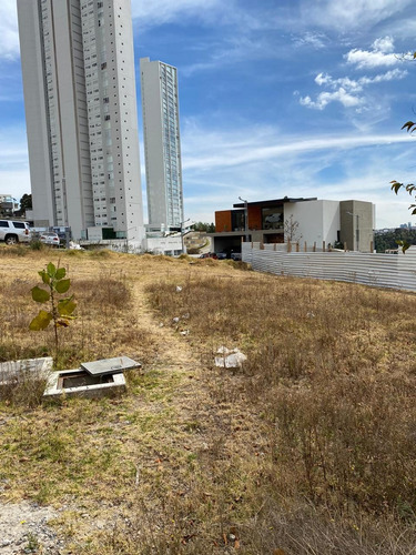 Imagen 2 de 5 de Terreno En Venta En Bosque Real