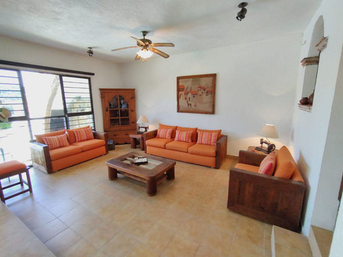 Casa En Privada En Tequesquitengo, Jojutla, Morelos - Ham-581-cp