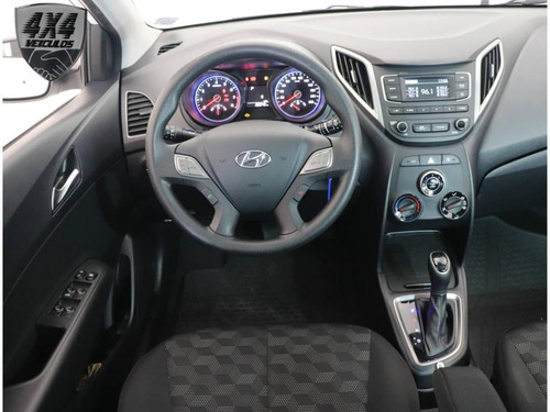 Imagem 8 de 11 de Hyundai Hb20 1.6 At Comf