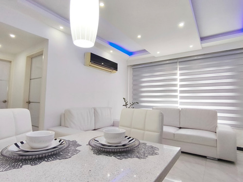 Apartamento En Venta Res Valles De Nogal, San Diego