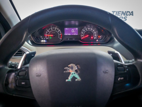 Peugeot 2008 1.6 Allure Tip
