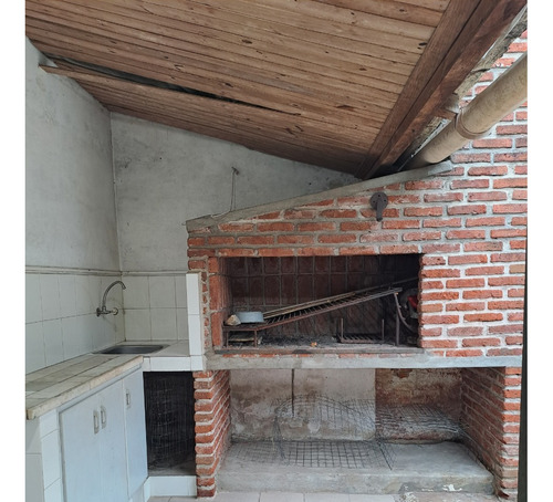 Jm Se Alquila Linda Y Cómoda Casa Céntrica