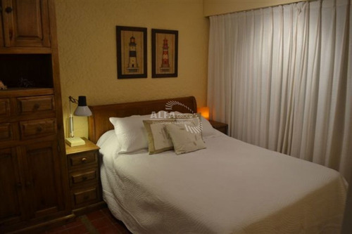 Imagen 6 de 9 de Apartamento Frente Al Mar, Mansa - Punta Del Este Mansa