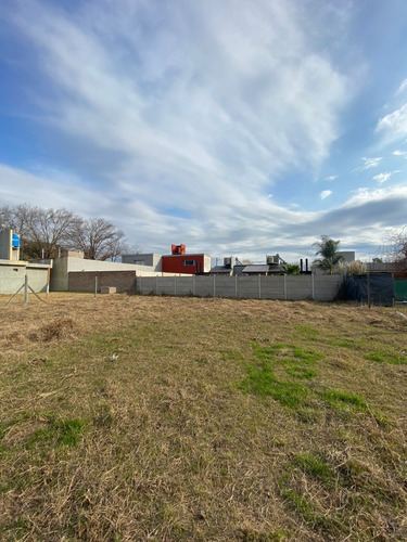 Imagen 3 de 9 de Venta Terreno Funes City. 558 M2. Urbano. A 30 Metros De Calle Velez Sarsfield. Acepta Departamento En Parte De Pago